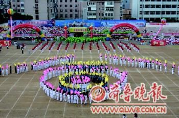 һ��СС�Ĳ�Ʊ,�ɾ���һ��(g��)��һ��(g��)���\(y��n)���ѵ�ؔ(c��i)����(m��ng)��,ͬ�r(sh��)��(��i)�ĵĴ�R��Ҳ��֥^(q��)Ⱥ��ȫ�������(d��ng)�ṩ��ԴԴ������w�ʹ������,��ְl(f��)�]���w����Ʊ���츣���(hu��)���ݼ��󱊡��Ĺ���ʹ����