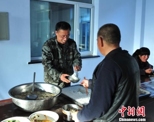 �������e�r���͏d��æ��������z