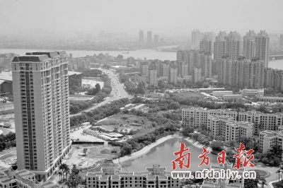 �ڻ��ݲ����򱱰l(f��)չ���^���У���Ʒסլ�_�l(f��)������(y��u)��څ�����@���_�l(f��)������^(q��)�n�θ��ǽ���Ƭ�^(q��)���е��@�����c���Ϸ��Ո�ӛ�ߡ����S�����z