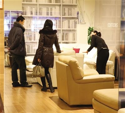 ���ּҾ�Ʒ����I(y��)�J�����ڸ������ҵ��Ј��h(hu��n)���£���(n��i)��������Ҫ��Ҏ(gu��)����